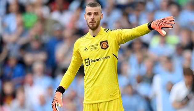 man-united-quay-xe-don-ke-bi-ten-hag-loai-bo-ve-old-trafford