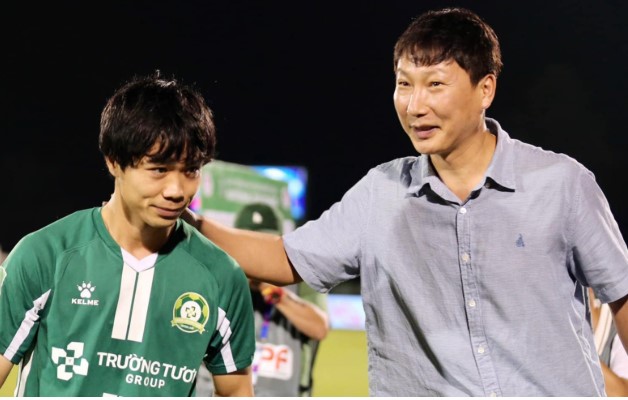 danh-sach-tuyen-viet-nam-hlv-kim-gach-ten-tien-linh-goi-cong-phuong-tro-lai