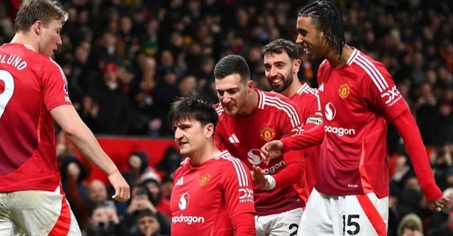 mu-don-tin-vui-ve-nhan-su-3-cau-thu-tro-lai-tran-chung-ket-c2