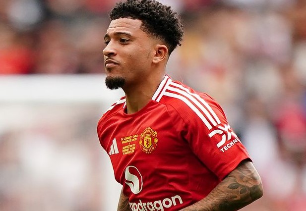 giam-doc-the-thao-cua-napoli-chung-toi-se-khong-tra-muc-luong-ma-sancho-yeu-cau