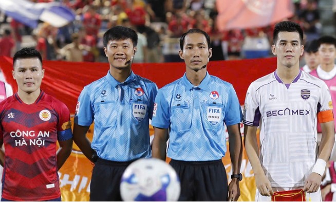 sep-vpf-che-thang-trong-tai-v-league-1-so-nguoi-phu-thuoc-vao-var-thieu-chu-dong