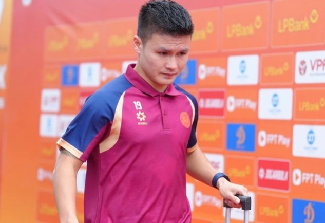 quang-hai-bat-ngo-xin-rut-lui-khoi-dtvn-vao-phut-chot-hlv-kim-lo-sot-vo