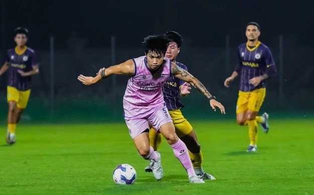 khac-tinh-cua-tuyen-malaysia-tro-lai-hlv-kim-sang-sik-don-tin-vui