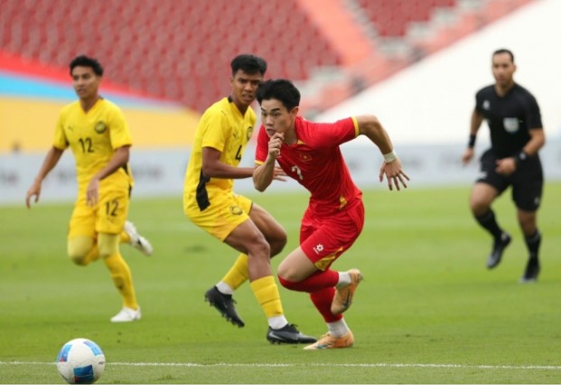 hlv-kim-sang-sik-tiet-lo-bi-quyet-giup-u22-viet-nam-lot-xac-truoc-malaysia