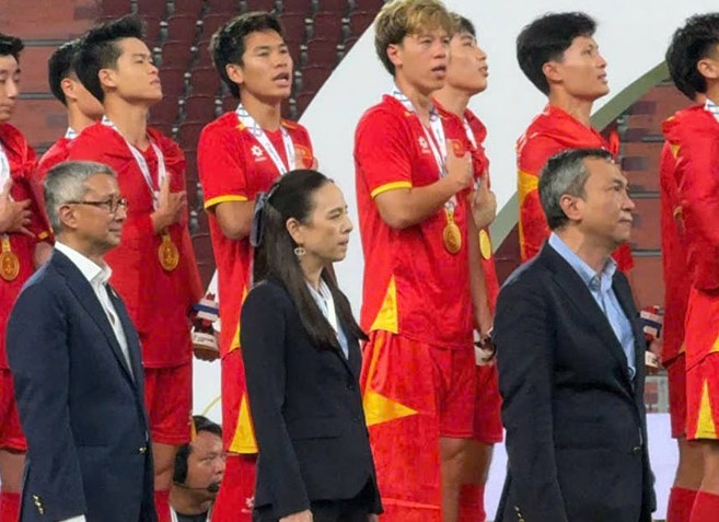 madam-pang-bi-yeu-cau-xin-loi-nguoi-ham-mo-sau-loat-that-bai-tai-sea-games-33