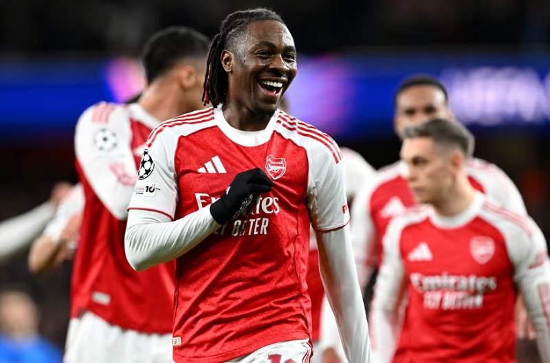 eberechi-eze-va-quy-luat-bung-no-kho-ly-giai-moi-khi-mua-xuan-toi